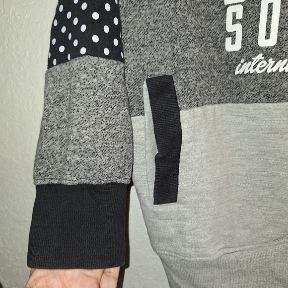 Fly Society International Jetsetter Hoodie Size Large - Picture 4 of 8